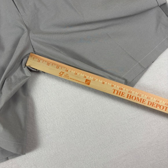 Mens Gray Micro Stripe Flat Front Golf Shorts Casual Performance Size 42 - Picture 8 of 16